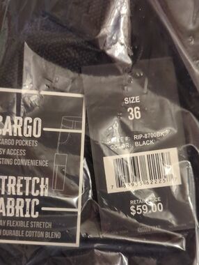 Men's Black Cargo Shorts – Size 36